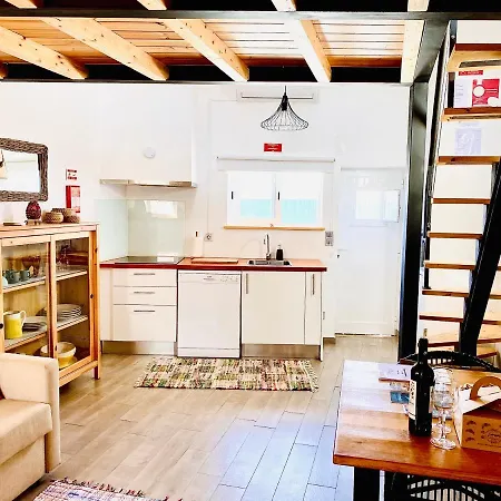 Casinha Azul Near Meco Casa vacanze *