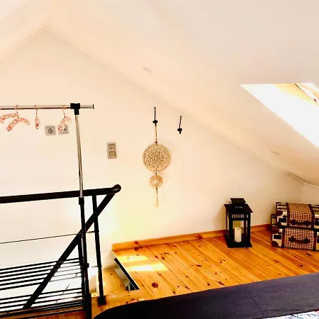 Casinha Azul Near Meco Casa vacanze *