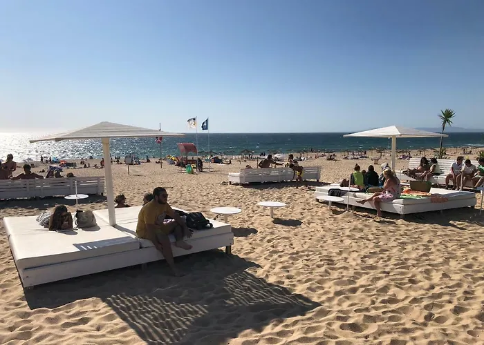 Casinha Azul Near Meco *